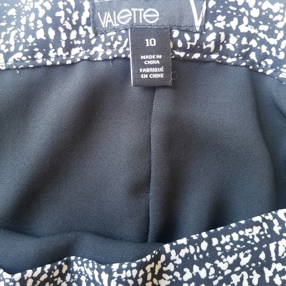 Valette |‎ Abstract Print Petal Skirt size 8 - Picture 4 of 7